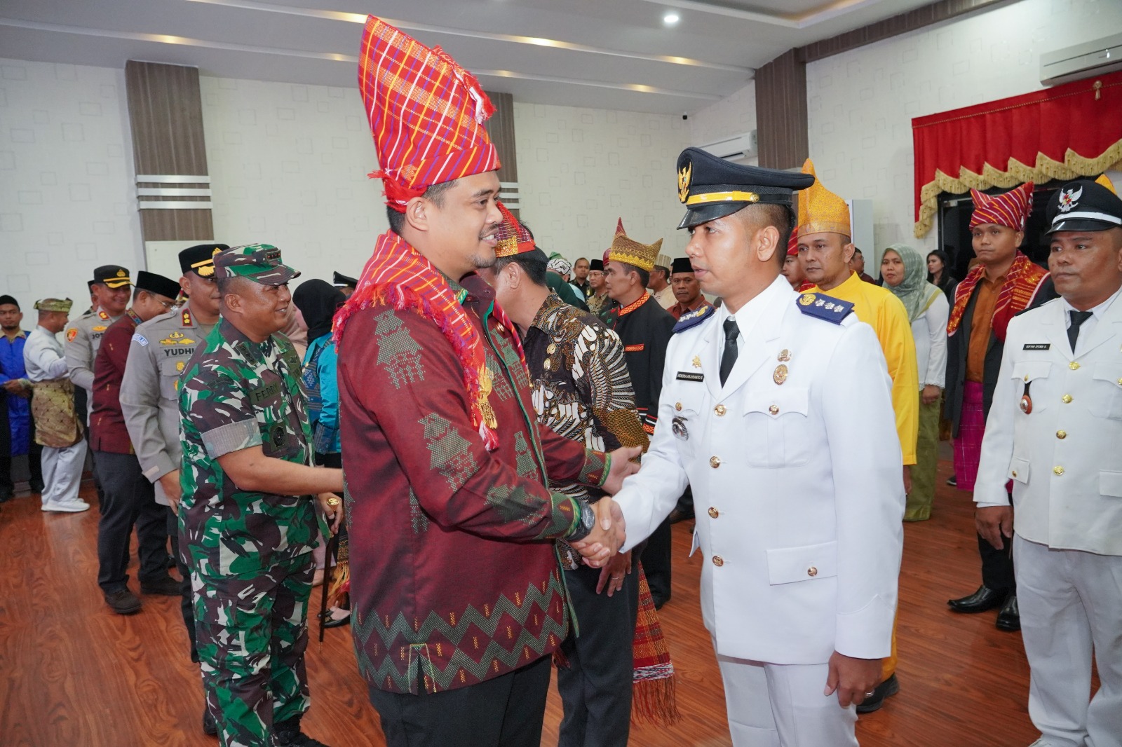 Walikota Medan Lantik Camat, Sekcam dan Lurah Kecmatan medan Tuntungan